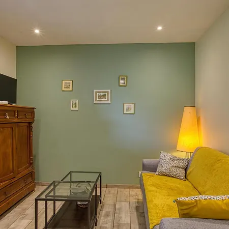 Lejlighed Lovely In *